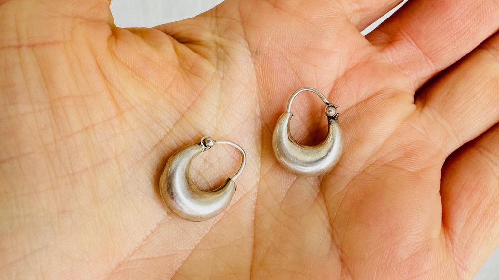 Fat Hoop Earrings India. Handmade Sterling Silver Jewelry. 0950