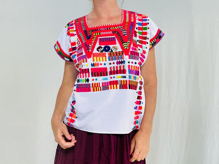 Patria Nueva Mexican Huipil. Vibrant Mayan Textile.