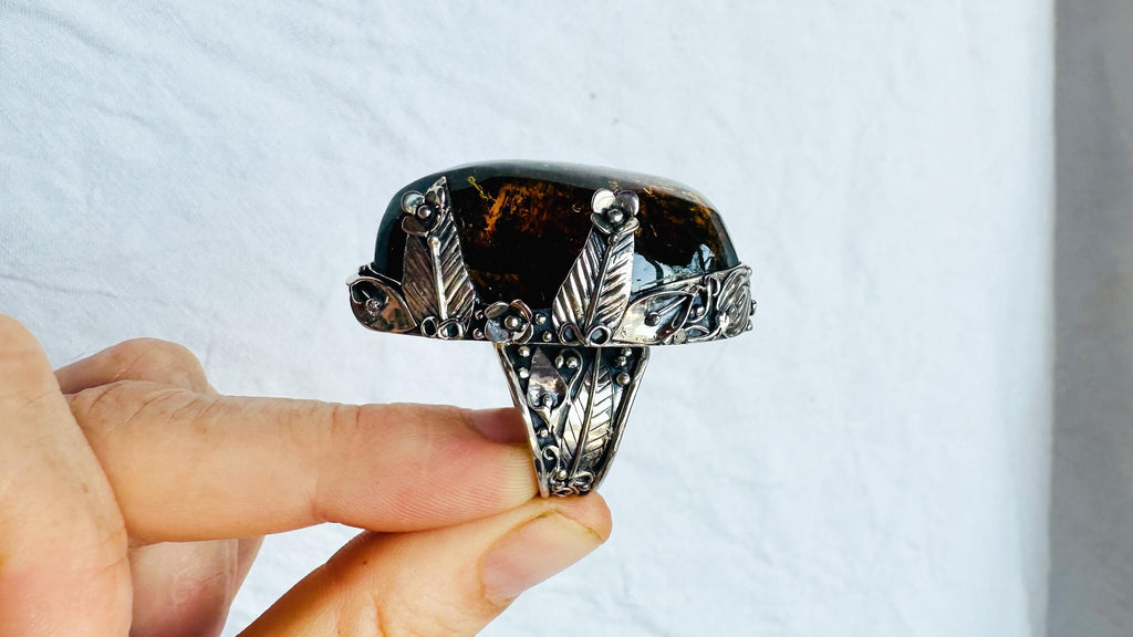 Amber Botanicals Ring. Sterling Silver. Adjustable Size. AMB-2