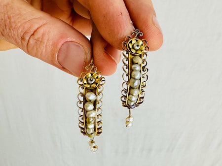 Antique Oaxacan Gold Filigree Earrings with Pearls. 10k. Mexico. Frida Kahlo. 4015
