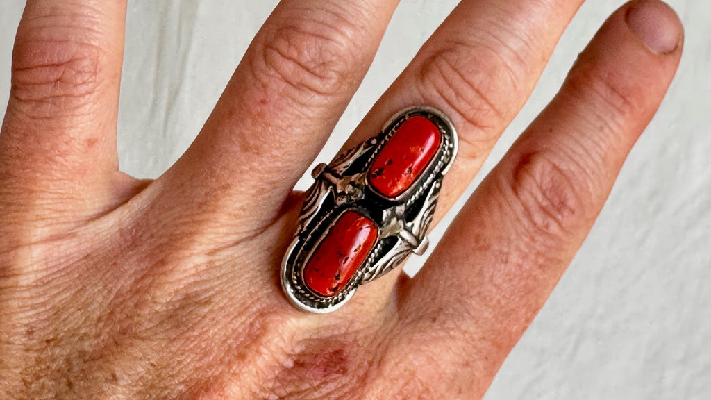 Antique Coral and Sterling Ring. India. Gorgeous! size 7.5. 1062