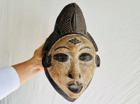 Antique Punu Mukudj Okuyi Mask Of Gabon Africa . African Mask. 4361