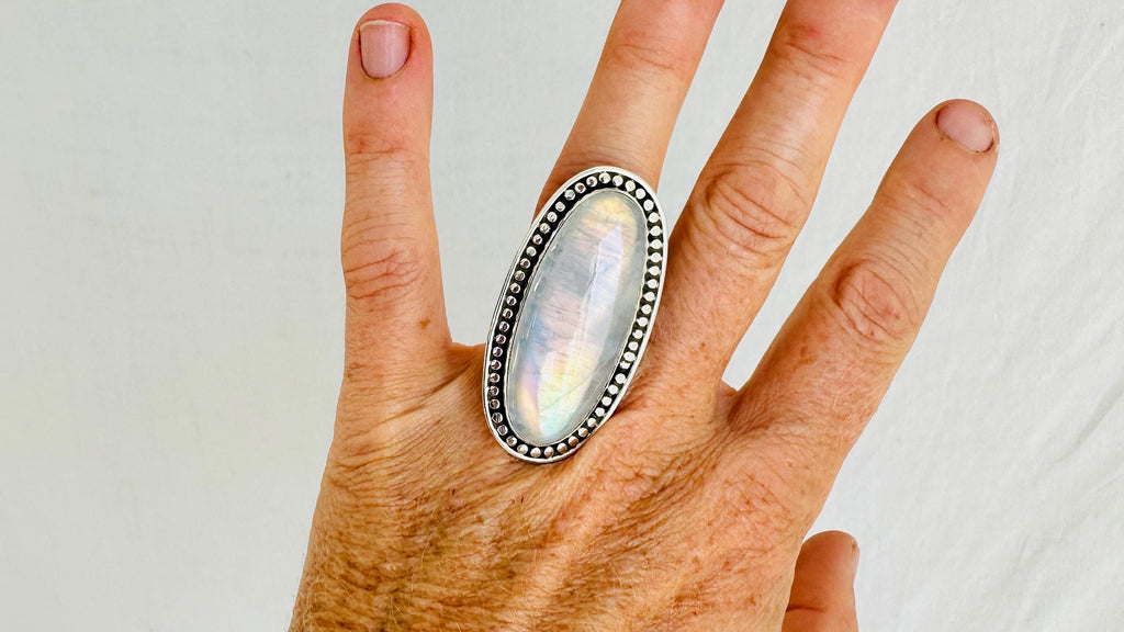 Rainbow Moonstone Cocktail Ring. Maximalist Sterling Silver Jewelry. Adjustable. 0851