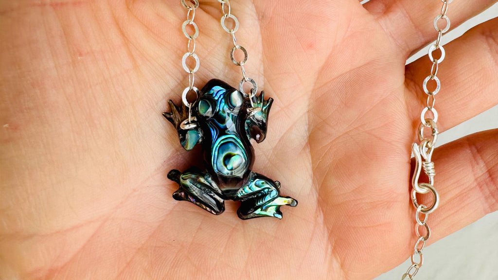 Abalone Frog Pendant Necklace. Sterling Silver. Medicine Necklace 2413