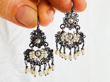 Vintage Oaxacan Filigree Earrings. Pearl & Silver. Mexico. Frida Kahlo. 2809
