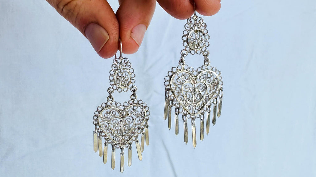 Oaxacan Filigree Heart Earrings. Sterling Silver. Mexico. 2807