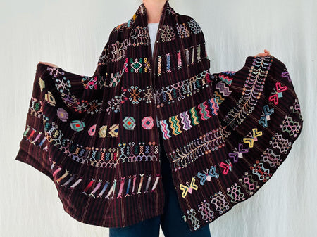Vintage Guatemalan Wrap. Colotenango. Fine Example. 4370