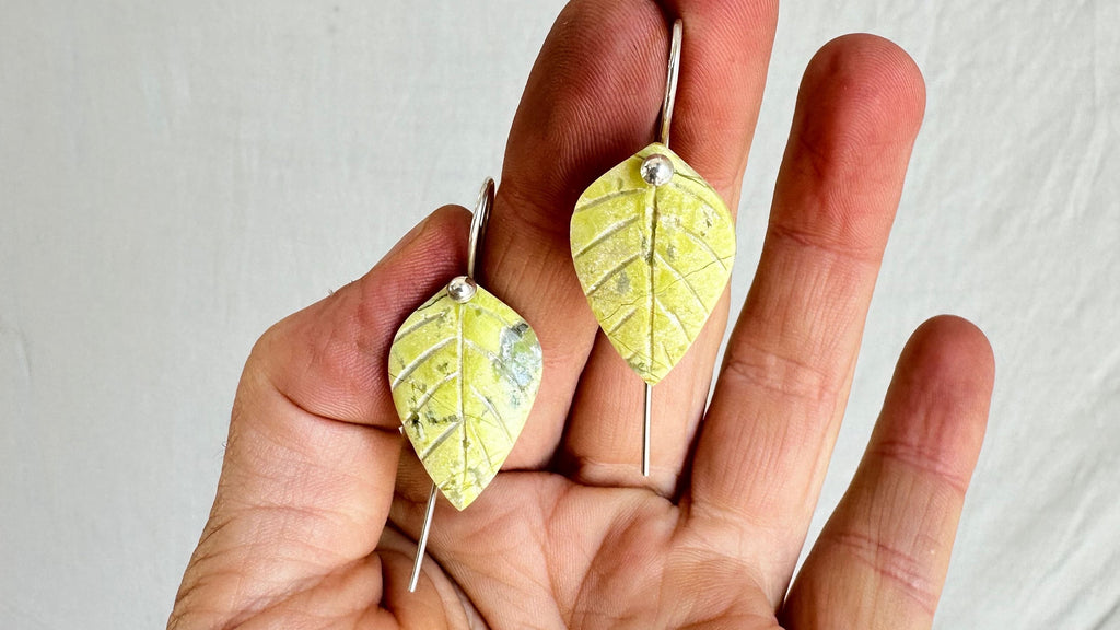 Serpentine Leaf Earrings. Sterling Silver. 2356