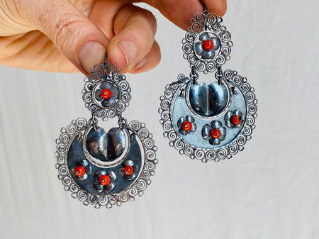 Vintage Oaxacan Filigree & Coral Earrings. Sterling Silver. Mexico. Frida Kahlo