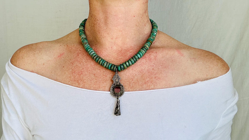 Guatemalita and Berber Silver Necklace. Jadeite. 2543