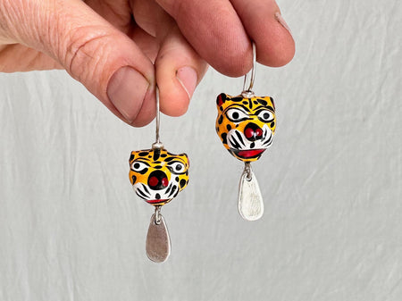 Carved Jaguar and Sterling Silver Earrings. Mexico. 1218