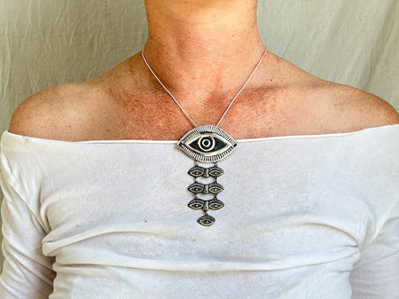 Eye Milagro Pendant Necklace. Mexico. Sterling Silver. 2030