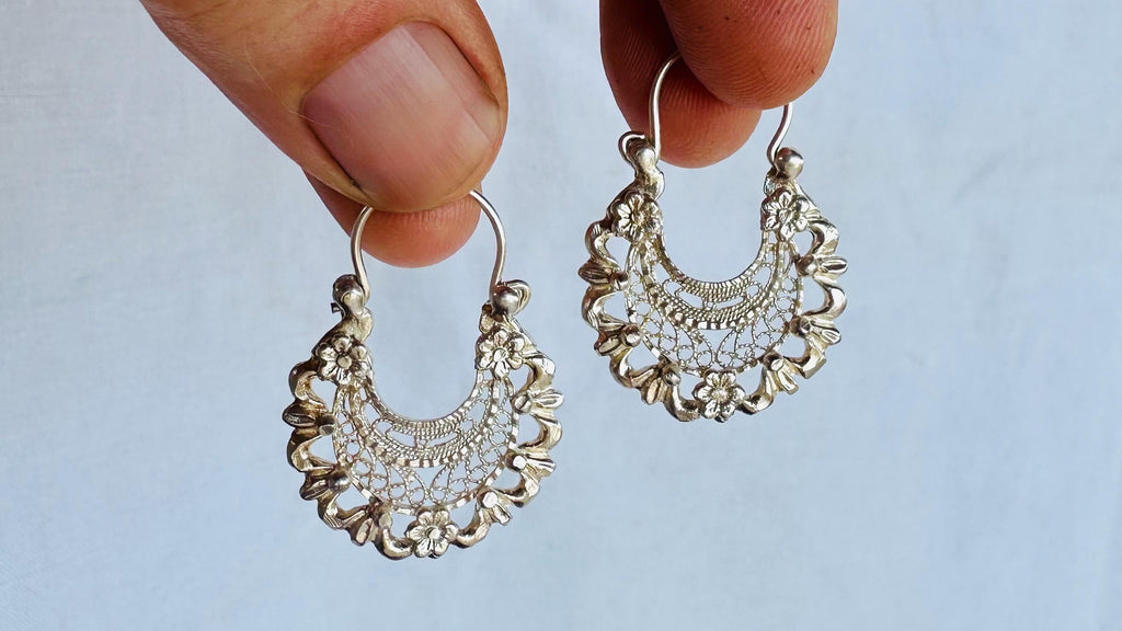 Oaxacan Filigree Earrings. Hoops. Sterling Silver. Mexico. Frida Kahlo. 2834