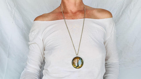 Labradorite Pendant Necklace. Heavy Sterling Silver Chain. 2716