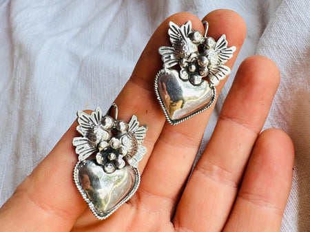 Oaxaca Love Bird Earrings with Hearts. Handmade Sterling Silver. Mexico. Frida Kahlo H+B1
