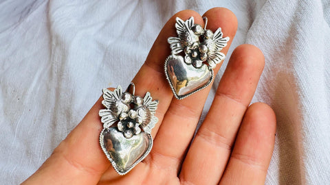 Oaxaca Love Bird Earrings with Hearts. Handmade Sterling Silver. Mexico. Frida Kahlo H+B1