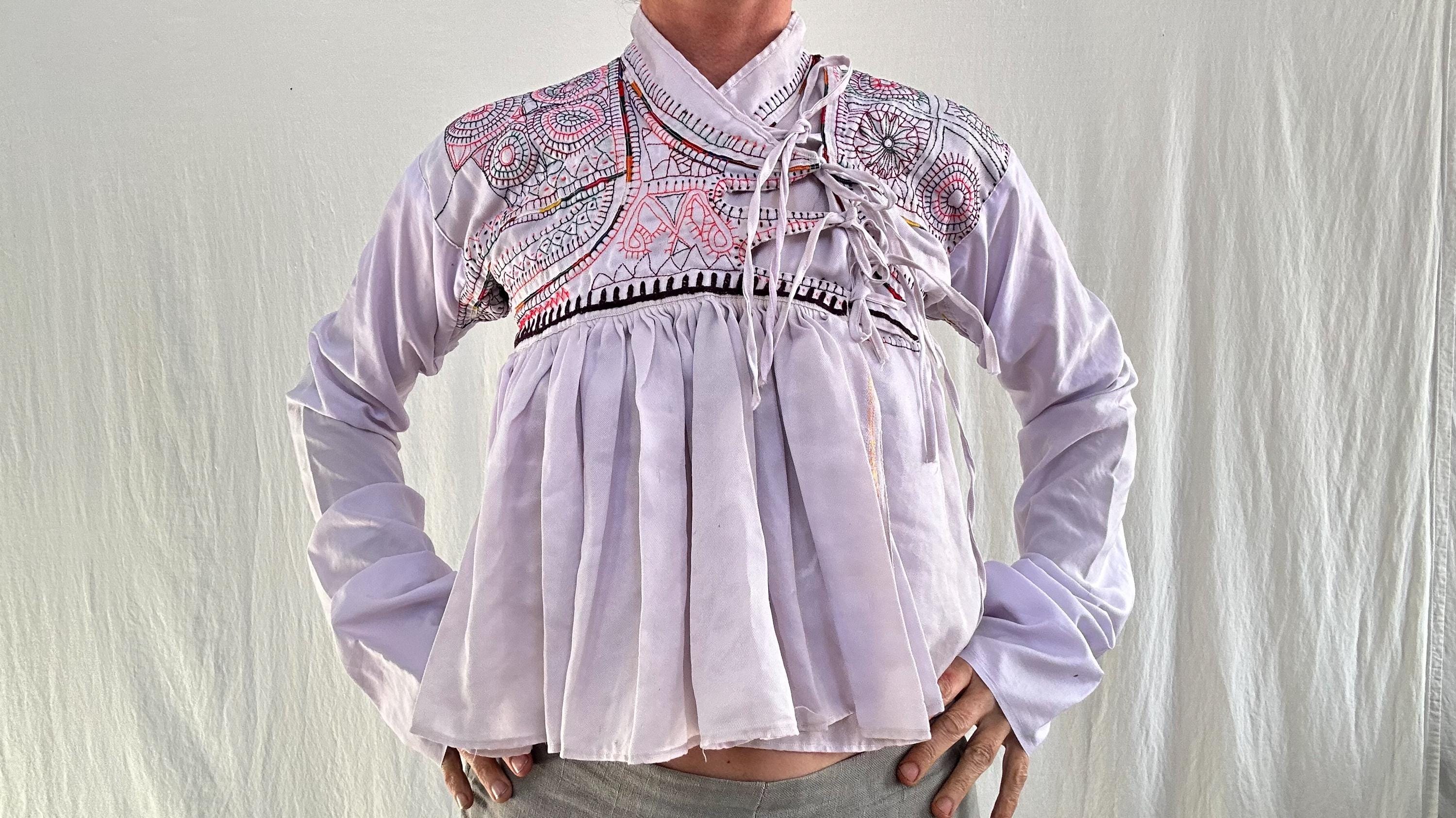 Ameri（アメリ）の「EMBROIDERY CUFF BLOUSE（シャツ/ブラウス
