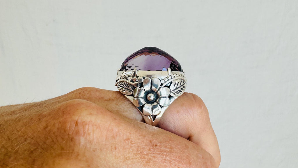 Amethyst Botanicals Ring. Size 7. Stupendously Crafted Sterling Silver. 4210