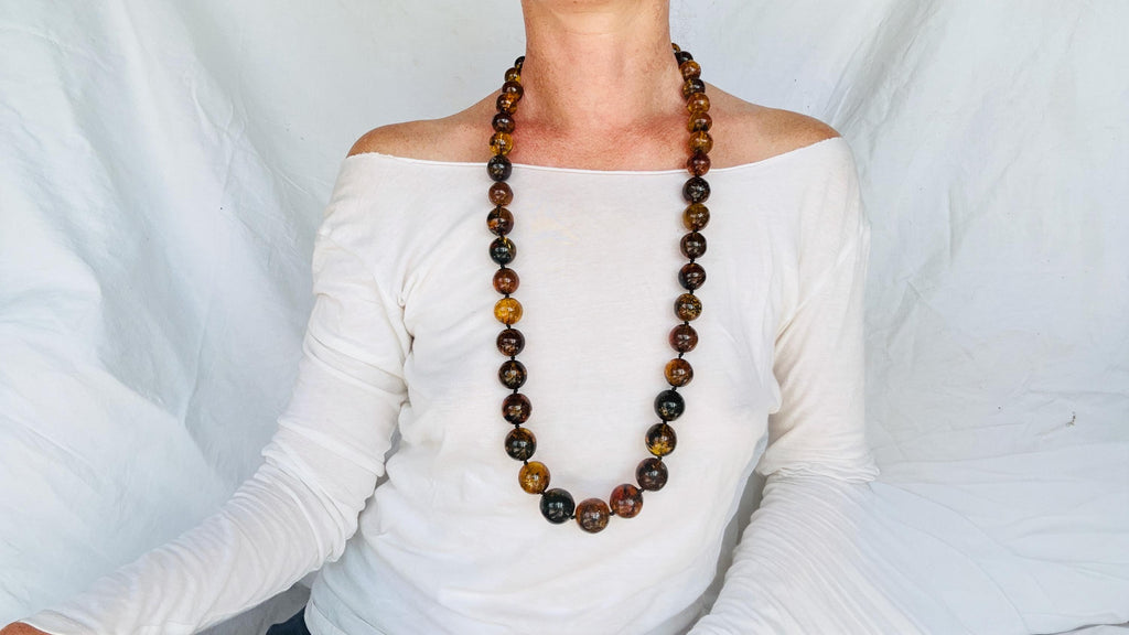 Long Amber Beaded Necklace with Sterling Silver. Graduated. Knotted. 2883.