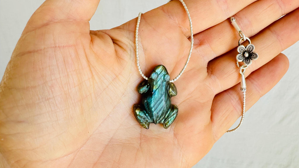 Labradorite Frog Pendant Necklace. Sterling Silver. Medicine Necklace 2728