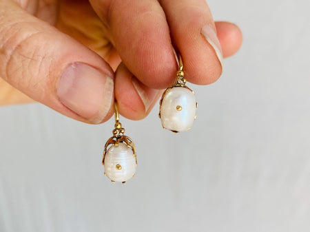 Vintage Ecuadorian Gold Earrings With Pearls. 18kt. 0398