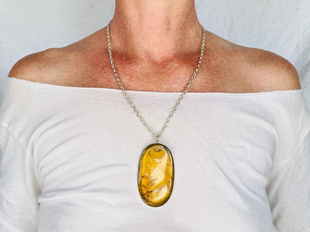 Large Amber Pendant on a Sterling Silver Chain. 4453