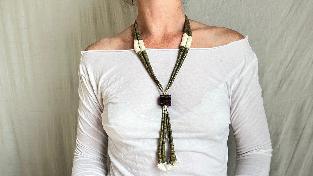 Vintage Kewa Pueblo Jacla Necklace. Turquoise. Santo Domingo. Native American