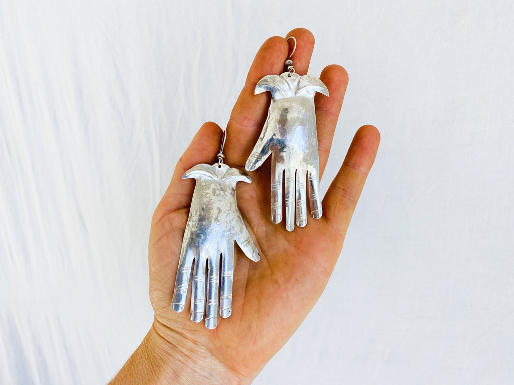 Oaxaca Hand Silver Earrings. La Mano. Mexico. Frida Kahlo