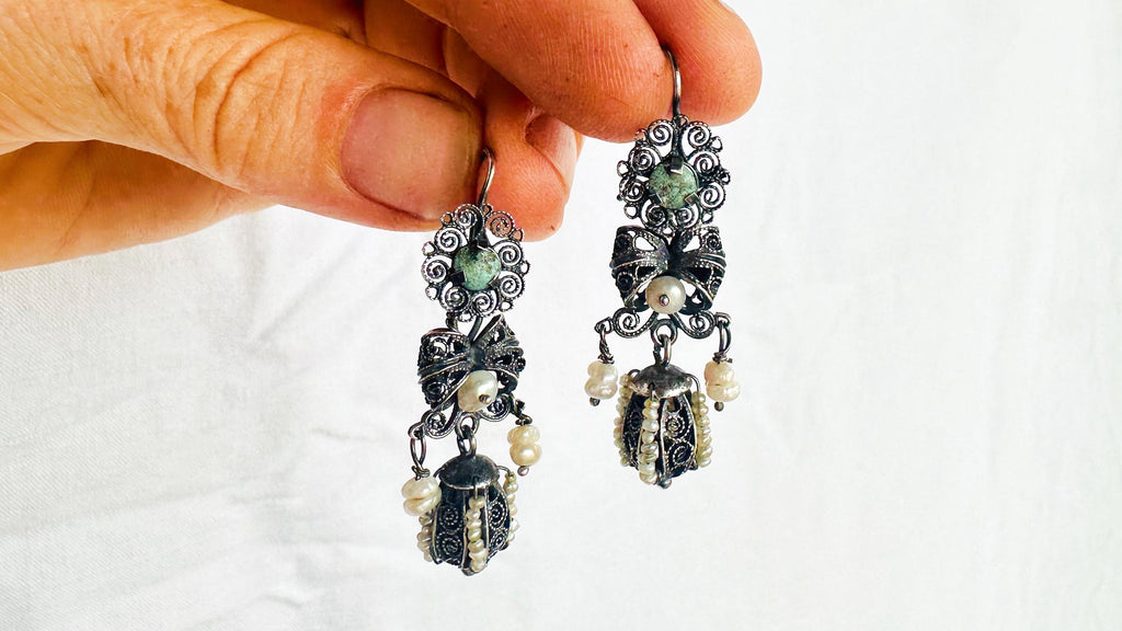Antique Oaxacan Filigree Earrings. Turquoise. Sterling Silver. Mexico. Frida Kahlo. 2830
