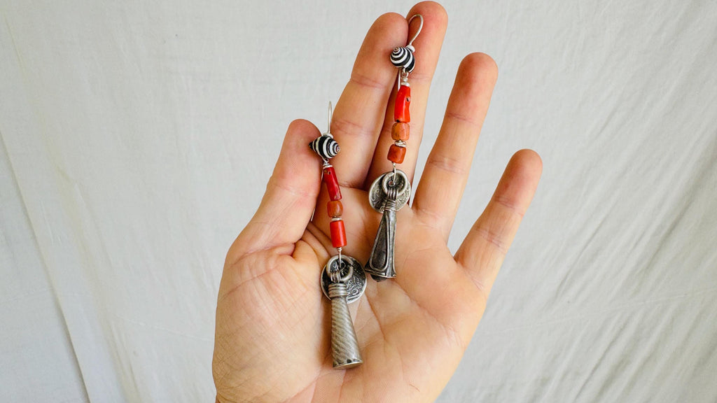 Antique Berber Silver and Coral Earrings. Sterling Silver. Morocco. 2754