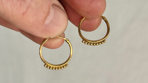 Indian Hoop Earrings. 22kt Solid Gold. 0860