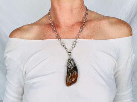 Amber & Sterling Pendant on a Silver Chain. 2876