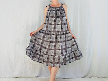 Fantastic Block Print Sun Dress. Neutrals. Size XS - M.