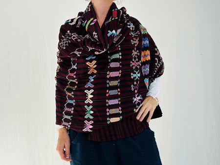 Vintage Guatemalan Wrap. Colotenango. Fine Example. 0012