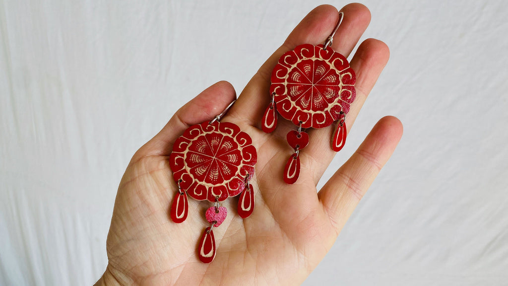 Carved Gourd Earrings. Sterling Silver. Oaxaca, Mexico. 0363