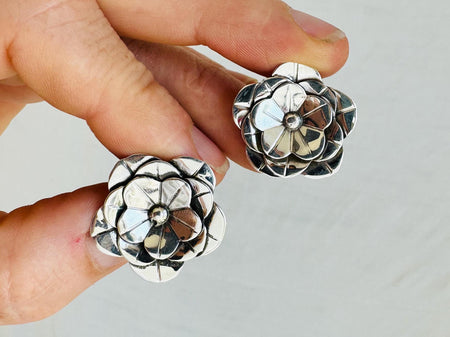 Taxco Flower Earrings. Handcrafted Sterling Silver Jewelry. Mexico. Frida Kahlo. 4208