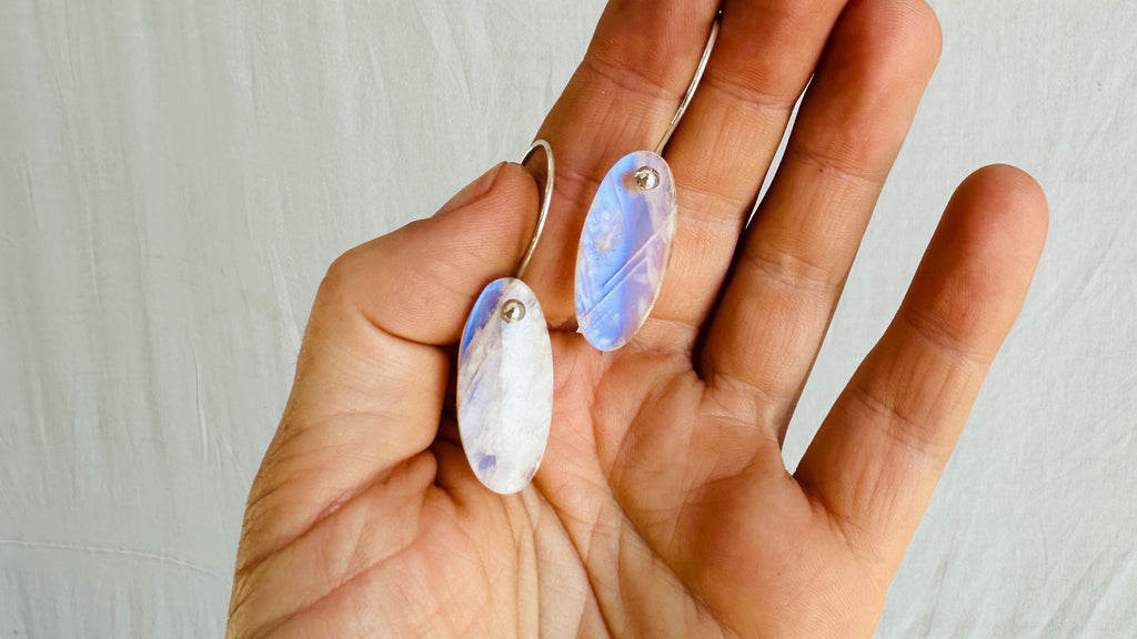 Moonstone & Silver Earrings. Sterling Silver. 2498