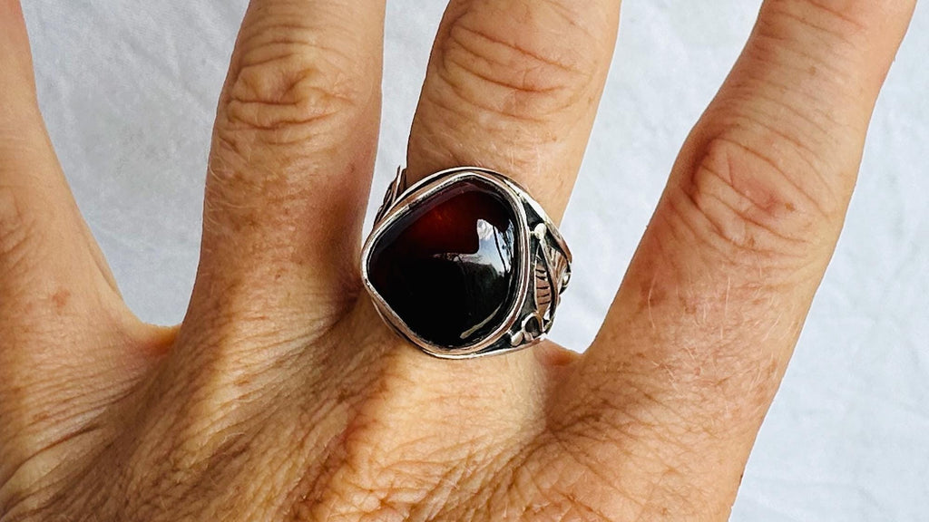 Amber Botanicals Ring. Sterling Silver. Adjustable Size. AP-378