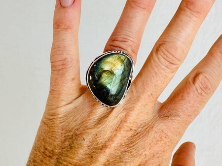 Labradorite Botanicals Ring. Bright Flash Stone Sterling Silver Jewelry. Size 6.25. 4141
