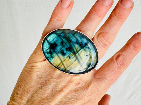Labradorite Cocktail Ring. Adjustable Sterling Silver Jewelry. Gorgeous Flash. 4004