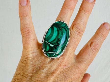 Malachite Oversized Botanicals Cocktail Ring. Gorgeous. Size 7. 4196