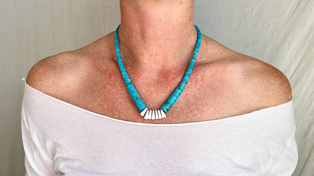 Natural Turquoise Necklace. Santo Domingo. Kewa. Native American. 2294