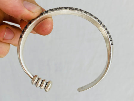 Fine Silver Bangle from the Karen Hill Tribe. Stamped - Aadya Bazaar