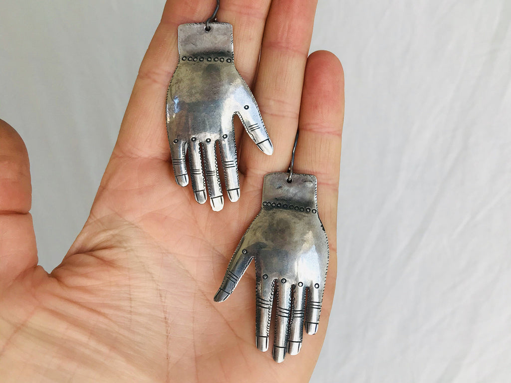 Oaxaca Hand Silver Earrings. La Mano. Mexico. Frida Kahlo - Aadya Bazaar