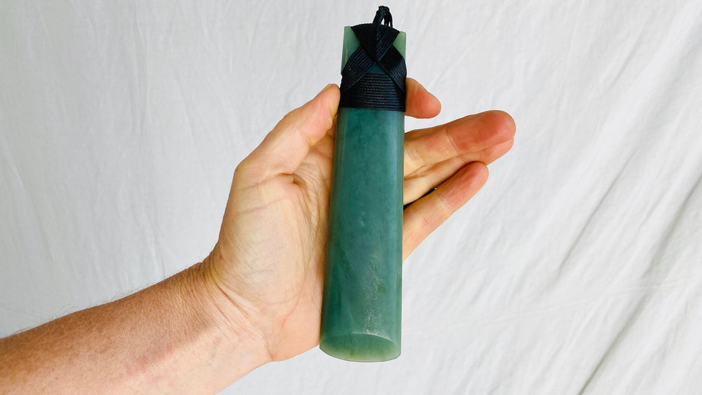 Huge Maori Pounamu Toki. Adze Taonga. New Zealand Nephrite. Pendant 153mm - Aadya Bazaar