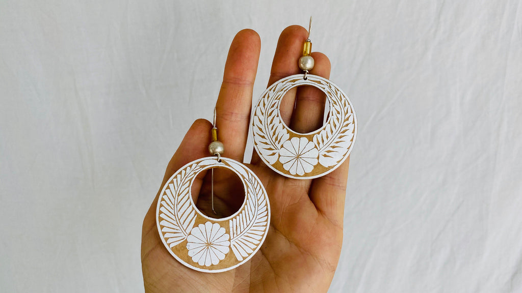 Carved Gourd Earrings. Glass & Sterling Silver. Oaxaca, Mexico.