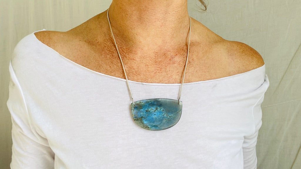 Labradorite and Silver Pendant Necklace. Snake Chain - Aadya Bazaar