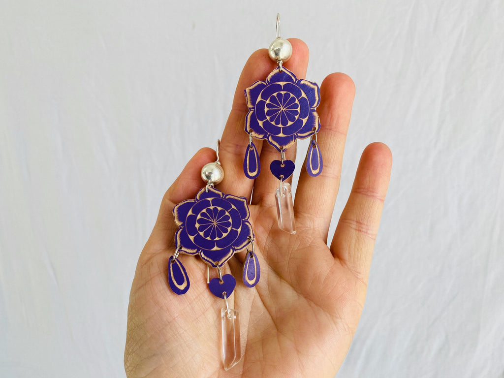 Carved Gourd Earrings. Silver & Quartz Crystal. Oaxaca, Mexico. - Aadya Bazaar