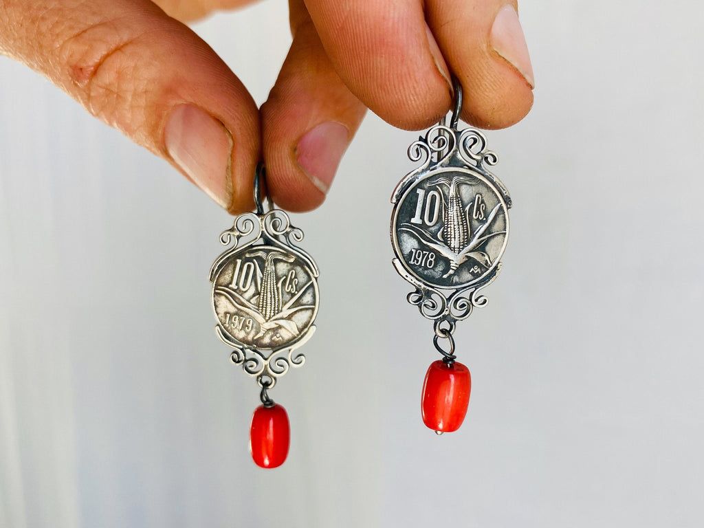 Vintage Oaxacan Coin Filigree Earrings. Sterling Silver & Coral. Mexico. Frida Kahlo