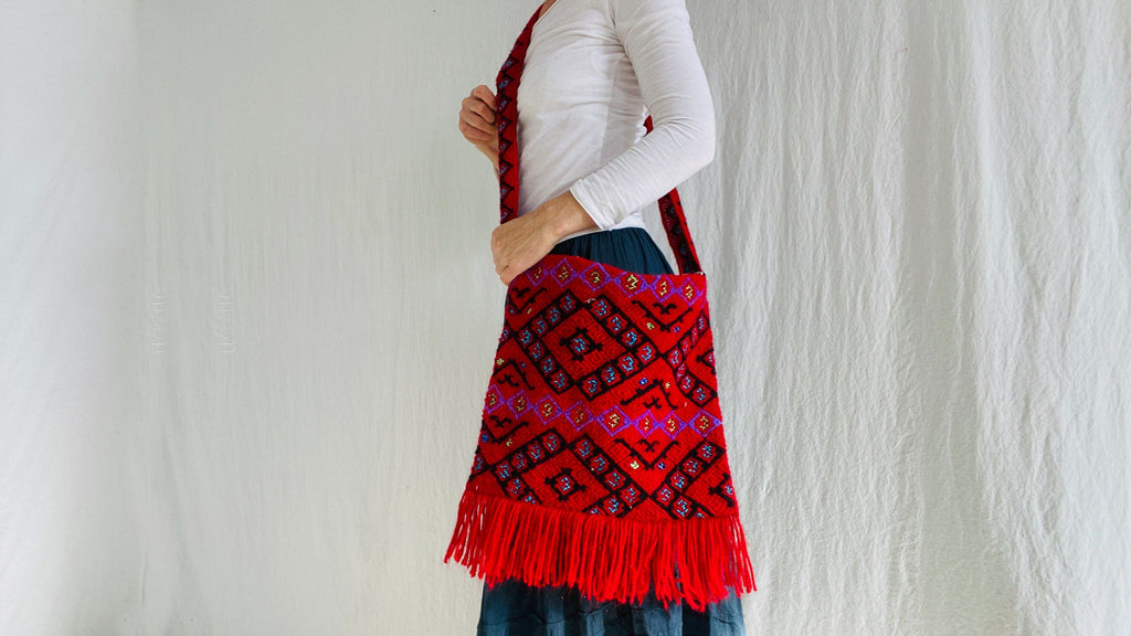 Tenejapa Hand-Embroidered Shoulder Bag. Tribal Chic. 0182